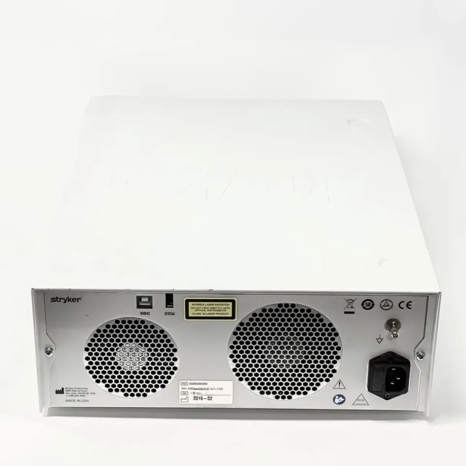 Stryker Light Source L10 - 4